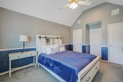 8 Kimberly Court, Manorville, NY 11949 - Photo 30