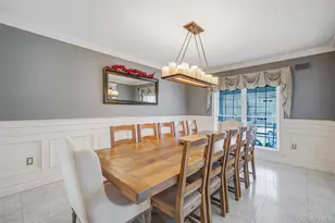 8 Kimberly Ct, Manorville, NY 11949 - Photo 14