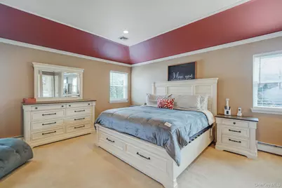 8 Kimberly Court, Manorville, NY 11949 - Photo 22