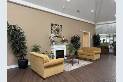 199 Skyline Drive, Coram, NY 11727 - Photo 32