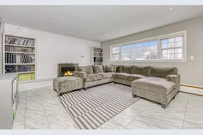 23 Scenic Drive, Suffern, NY 10901 - Photo 18