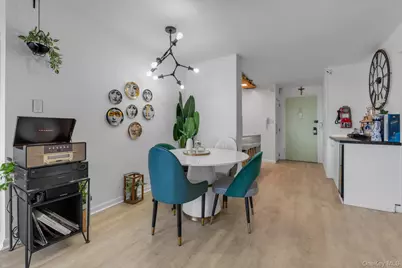 125-10 Queens Boulevard #2205, Kew Gardens, NY 11415 - Photo 6