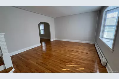 14729 Coolidge Avenue, Briarwood, NY 11435 - Photo 6