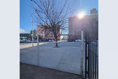 1705 St. Johns Place, Brooklyn, NY 11223 - Photo 12