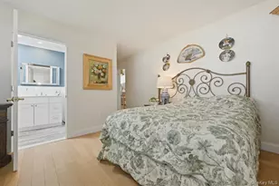 3937 Kingsberry Rd, Seaford, NY 11783 - Photo 12