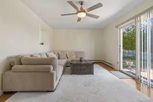 11 Dennard Rd, Hauppauge, NY 11788 - Photo 16