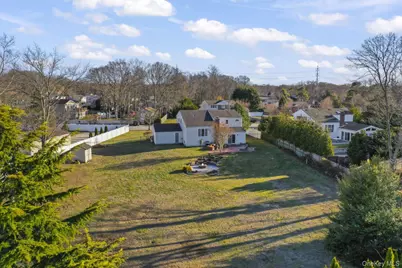 11 Dennard Road, Hauppauge, NY 11788 - Photo 36