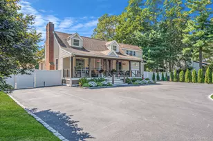 183 Old Country Rd, Speonk, NY 11972 - Photo 2