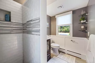 183 Old Country Road, Speonk, NY 11972 - Photo 32