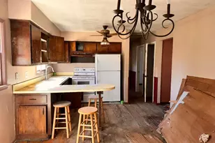 179 Roosevelt Rd, Hyde Park, NY 12538 - Photo 6