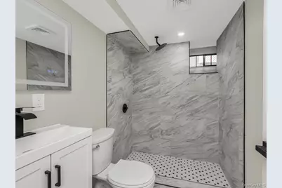 219 S 2nd Avenue, Mount Vernon, NY 10550 - Photo 30