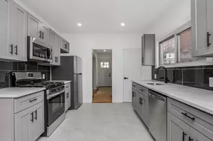 219 S 2nd Ave, Mount Vernon, NY 10550 - Photo 18