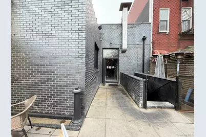 1041 Flushing Avenue, Brooklyn, NY 11237 - Photo 12