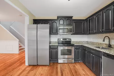 4 Meadow Way, Hopewell Junction, NY 12533 - Photo 12