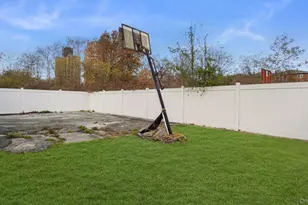 3412 Hunter Ave, Bronx, NY 10475 - Photo 22