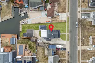 244 S Bayview Ave, Amityville, NY 11701 - Photo 40