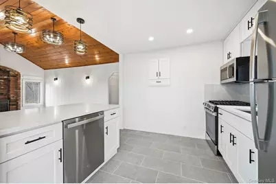 37 Blueberry Hill, Greenwood Lake, NY 10925 - Photo 12