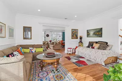 16 Gateway Court, Hampton Bays, NY 11946 - Photo 8