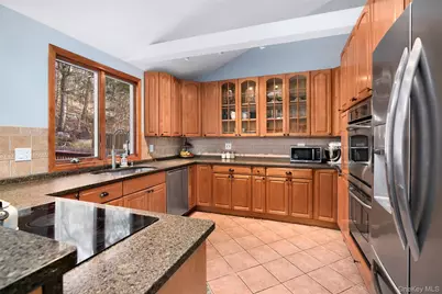 24 Homestead Drive, Carmel, NY 10512 - Photo 12