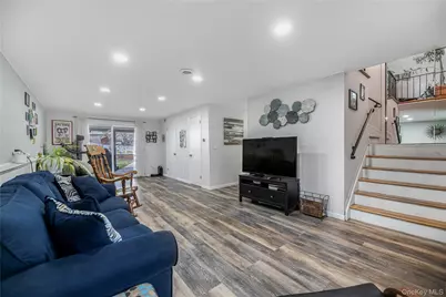 72 S Mary Francis Street, Tappan, NY 10983 - Photo 14