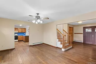 49 Overhill Rd, Wading River, NY 11792 - Photo 6