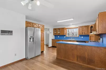 49 Overhill Road, Wading River, NY 11792 - Photo 10