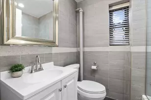 33 Manchester Rd, Eastchester, NY 10709 - Photo 12