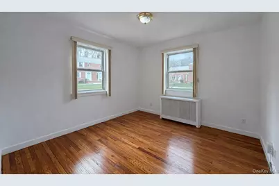 260-11 Langstone Avenue #GV118E5-1, Glen Oaks, NY 11004 - Photo 6
