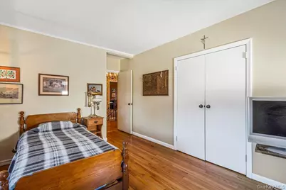 217-53 Kingsbury Avenue, Oakland Gardens, NY 11364 - Photo 22