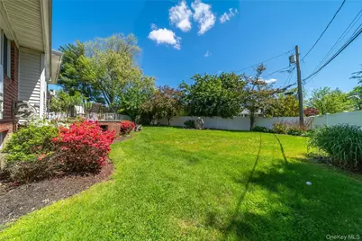 2544 New York Avenue, Huntington, NY 11747 - Photo 22