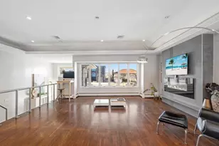 844 Flanders Dr, Valley Stream, NY 11581 - Photo 4