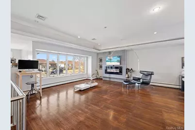 844 Flanders Drive, Valley Stream, NY 11581 - Photo 6