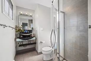 844 Flanders Dr, Valley Stream, NY 11581 - Photo 16