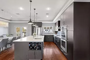 844 Flanders Dr, Valley Stream, NY 11581 - Photo 10