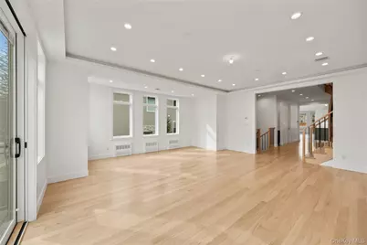 23 Singer Avenue #211, Spring Valley, NY 10977 - Photo 8