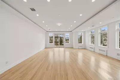 23 Singer Avenue #211, Spring Valley, NY 10977 - Photo 6