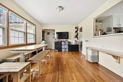 2881 Meadowcrest Drive, Yorktown Heights, NY 10598 - Photo 12