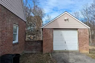 374 South St, Newburgh, NY 12550 - Photo 2