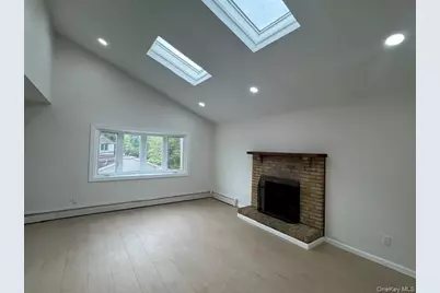 8 Deans Lane, Bayville, NY 11709 - Photo 10