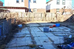 220-35 135th Ave, Springfield Gardens, NY 11413 - Photo 10