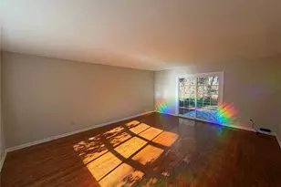 15 Dugan, Hopewell Junction, NY 12533 - Photo 4