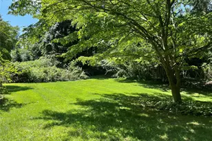 3 N Lake Rd, Armonk, NY 10504 - Photo 2