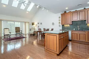 174 Pond View Dr, Port Washington, NY 11050 - Photo 8