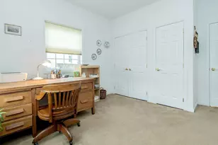 174 Pond View Dr, Port Washington, NY 11050 - Photo 14