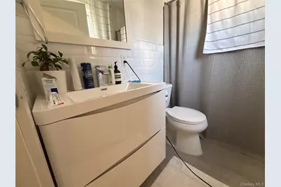 3 Bryant Avenue #C, Roslyn, NY 11576 - Photo 18