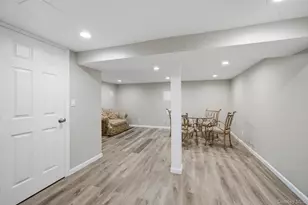 26 Bowden Dr, Huntington Station, NY 11746 - Photo 24