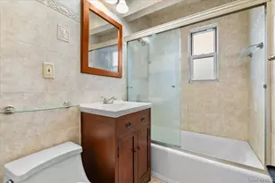 87-18 Marengo St, Hollis, NY 11423 - Photo 18