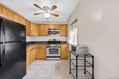 2035 Central Park #3G, Yonkers, NY 10710 - Photo 6