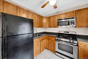 2035 Central Park, Yonkers, NY 10710 - Photo 4