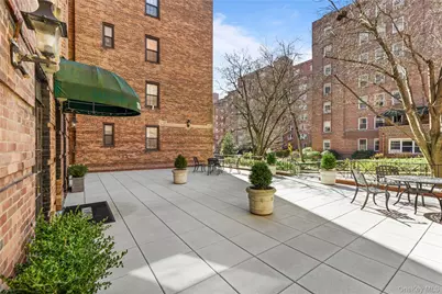 35 Parkview Avenue #1D, Bronxville, NY 10708 - Photo 34